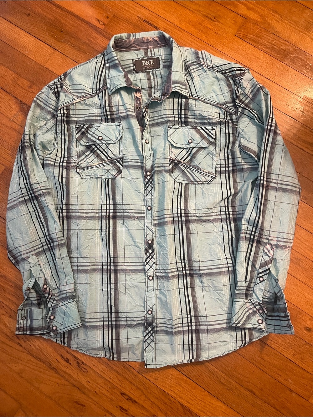 BKE Men's Light Blue and Black Plaid Button-Down Shirt